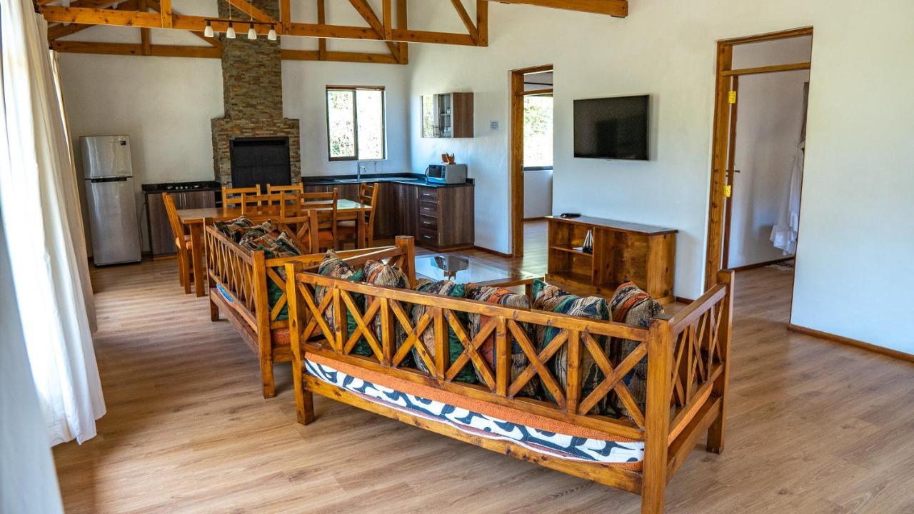 The Senna House Villa นาคูรู ภายนอก รูปภาพ