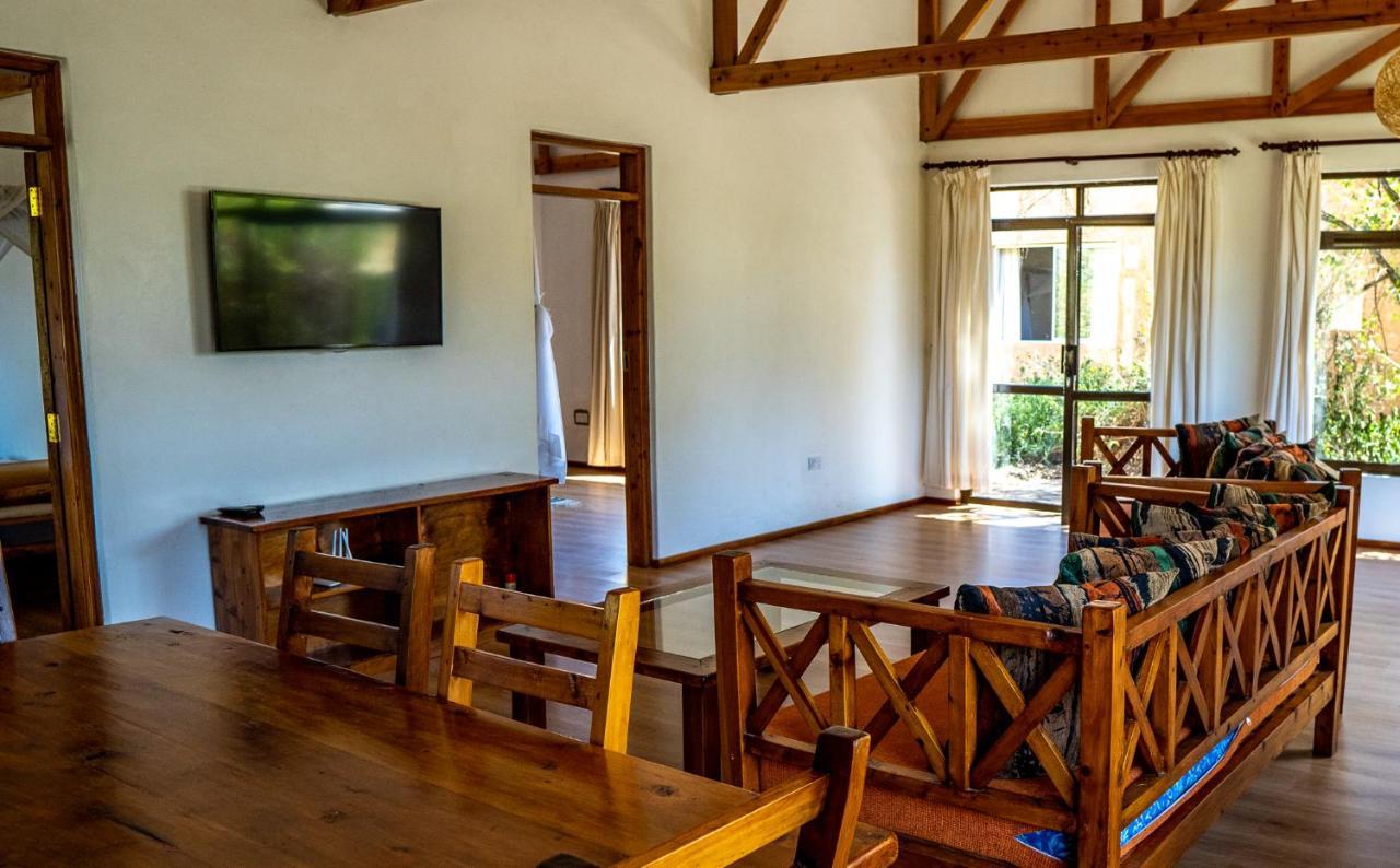 The Senna House Villa นาคูรู ภายนอก รูปภาพ